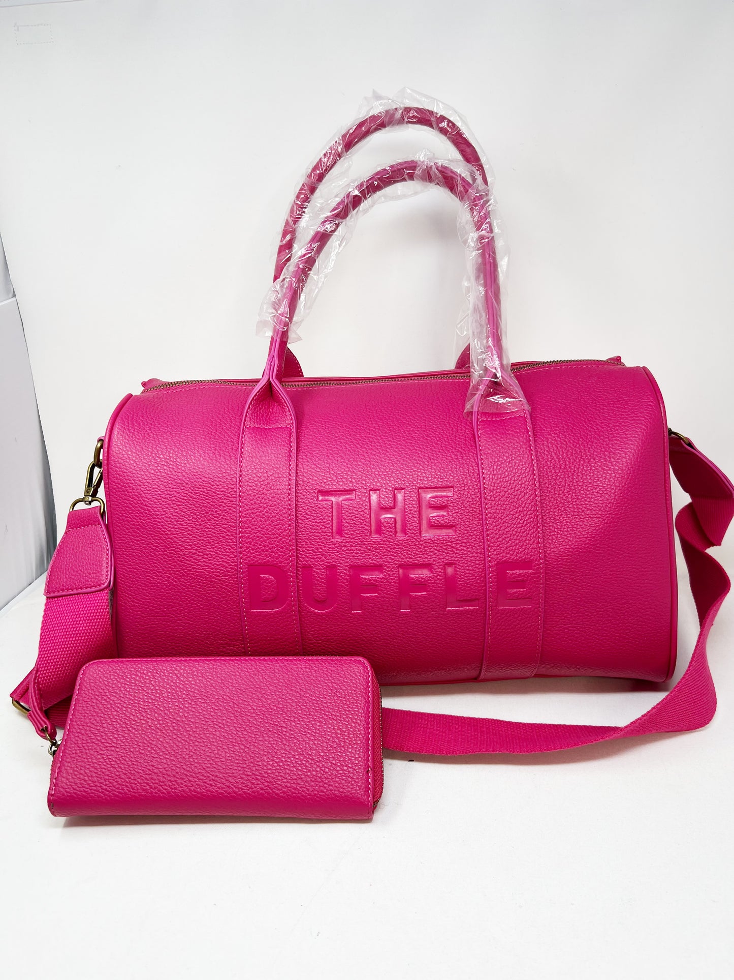 Medium duffel bags